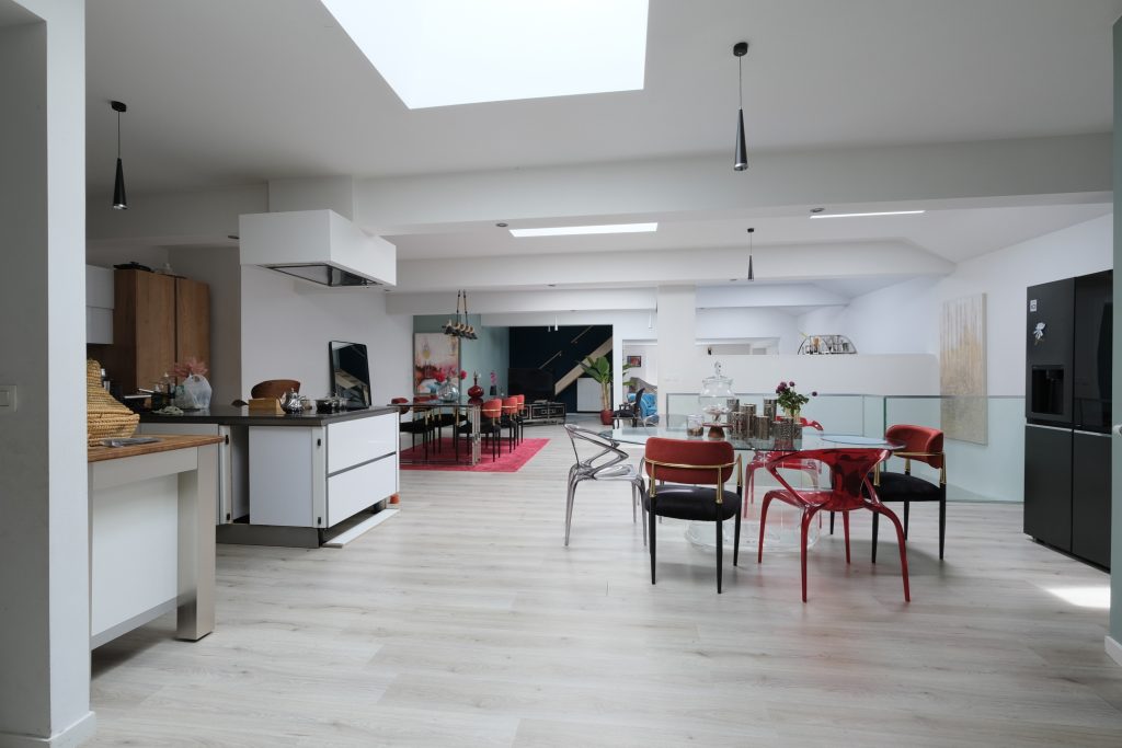7720407_78276859.jpg