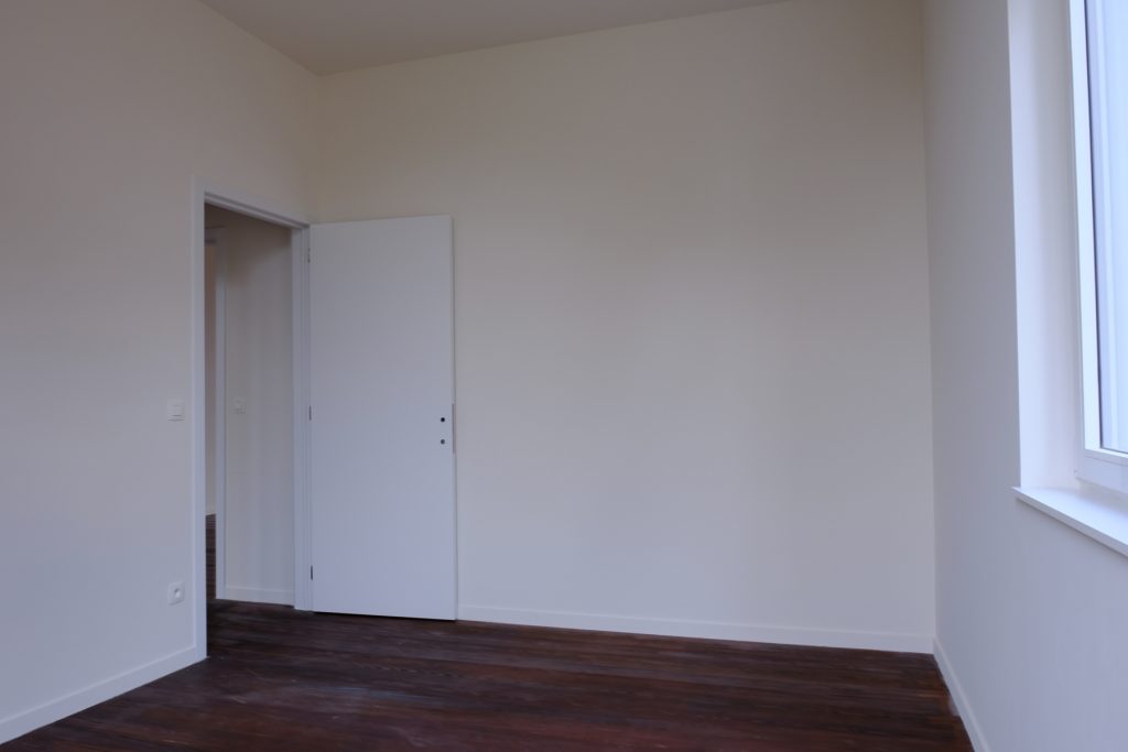 5899116_48522015.jpg